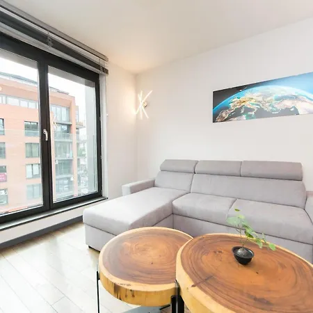 Szlak 50 With Private Garage P4you Pl *